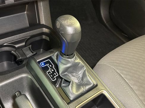 Used 2022 Toyota Tacoma SR image 25