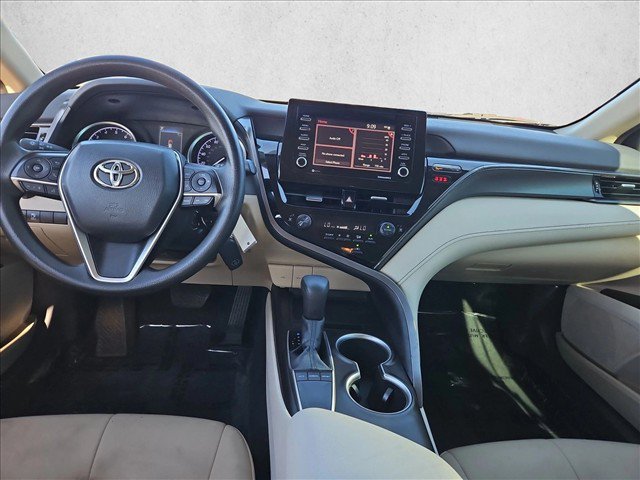 Used 2022 Toyota Camry LE w/ Carpet Mat Package (TMS) FWD image 21
