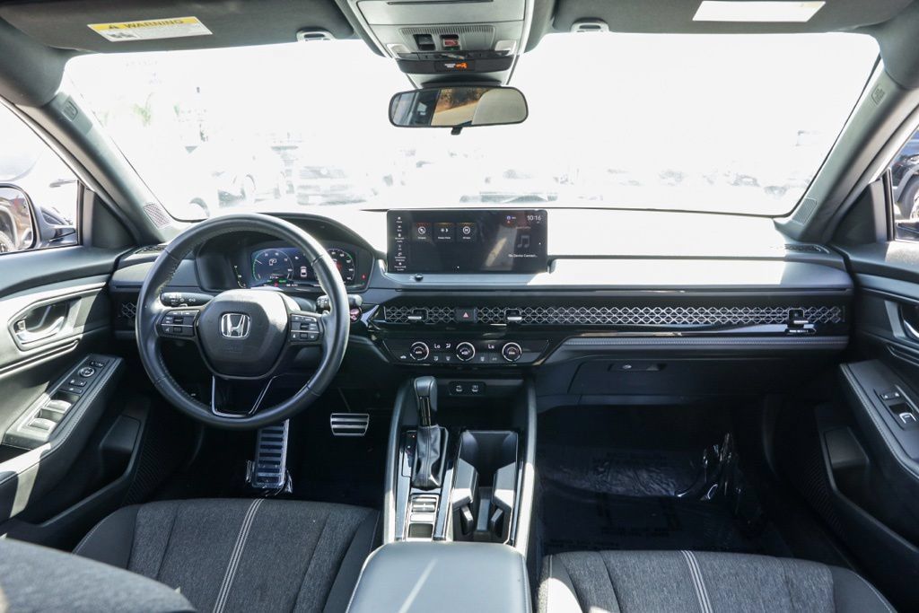 Used 2024 Honda Accord Sport image 24