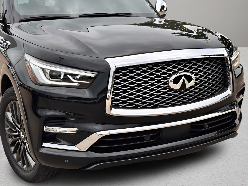 Used 2024 INFINITI QX80 Sensory w/ All-Season Package RWD image 29