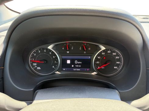 Used 2019 GMC Terrain SLT w/ Preferred Package FWD image 11