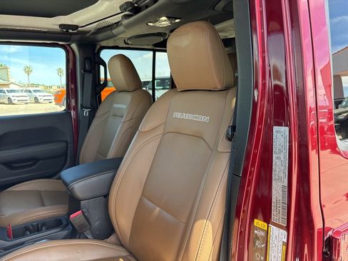 Used 2021 Jeep Wrangler Unlimited Rubicon AWD/4WD image 14