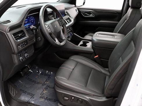 Used 2023 Chevrolet Tahoe RST w/ Sport Performance Package image 10