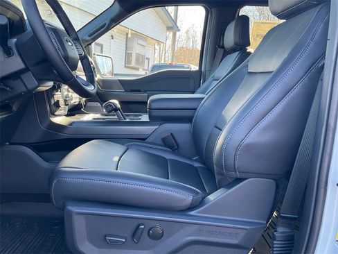 New 2025 Ford F150 Lariat w/ Equipment Group 501A Mid image 14