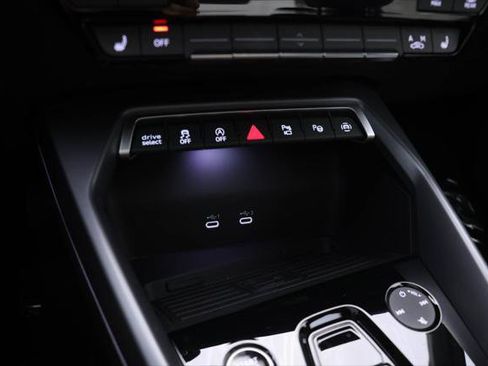 Certified 2025 Audi A3 2.0T Premium w/ Convenience Package image 9