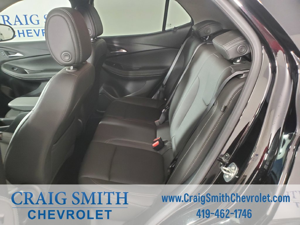 Used 2024 Buick Encore GX Sport Touring FWD image 11
