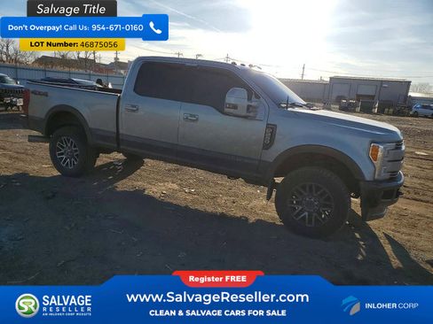 Used 2017 Ford F250 Lariat w/ Lariat Ultimate Package image 5