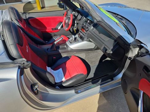 Used 2007 Saturn Sky Red Line image 23