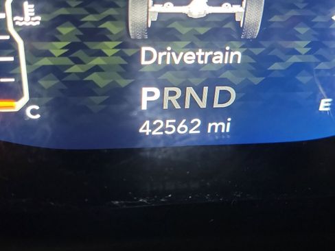 Used 2022 Jeep Wrangler Unlimited Rubicon w/ Cold Weather Group image 28