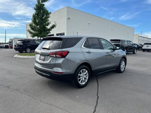 Used 2024 Chevrolet Equinox LT AWD/4WD image 7
