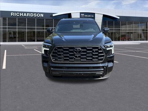 Used 2024 Toyota Sequoia Platinum image 8