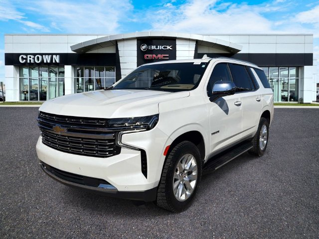 Used 2024 Chevrolet Tahoe Premier RWD image 1