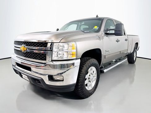 Used 2014 Chevrolet Silverado 3500 LT w/ Interior Plus Package AWD/4WD image 1