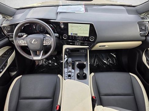 Used 2024 Lexus NX 350 AWD image 17