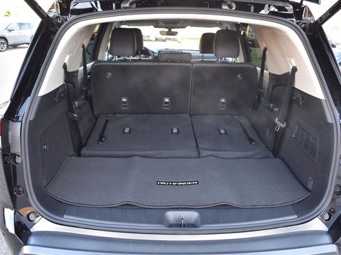 New 2026 Nissan Pathfinder SL image 51