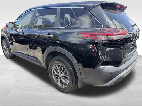 Used 2023 Nissan Rogue S FWD image 14