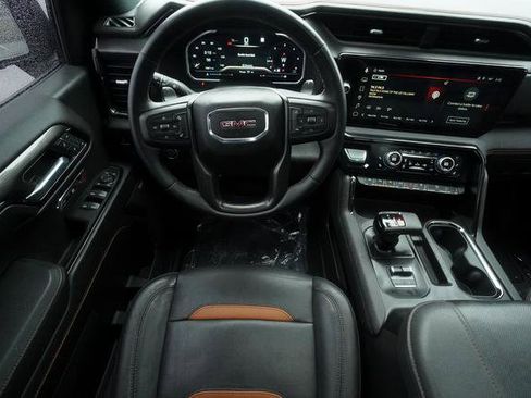 Used 2023 GMC Sierra 1500 AT4 w/ Technology Package image 16