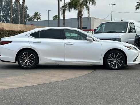 Certified 2024 Lexus ES 350 w/ Premium Package image 3
