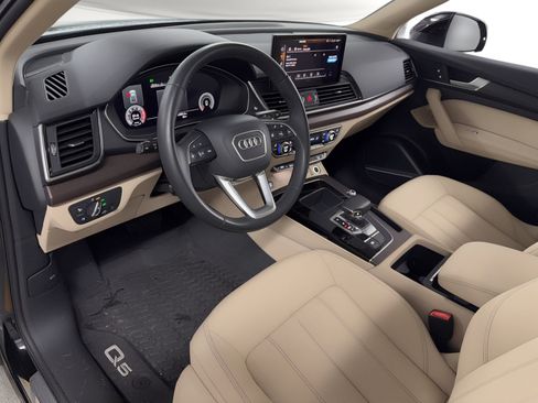 Used 2022 Audi Q5 2.0T Premium Plus AWD/4WD image 4