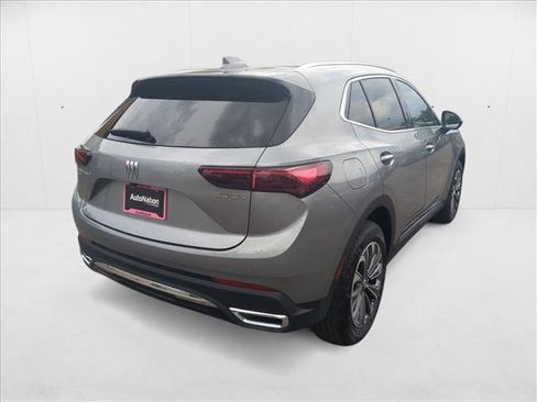 New 2025 Buick Envision Preferred image 2
