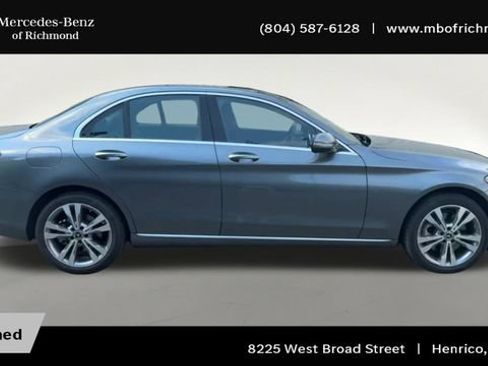 Used 2020 Mercedes-Benz C 300 4MATIC Sedan image 3
