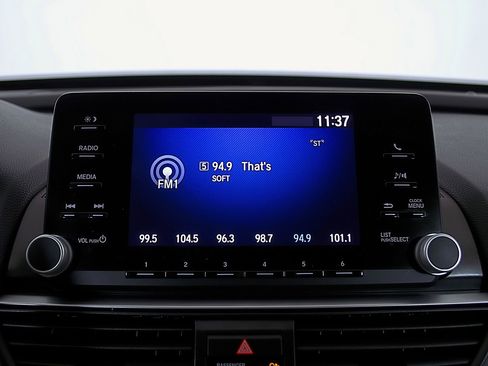 Used 2019 Honda Accord LX image 23