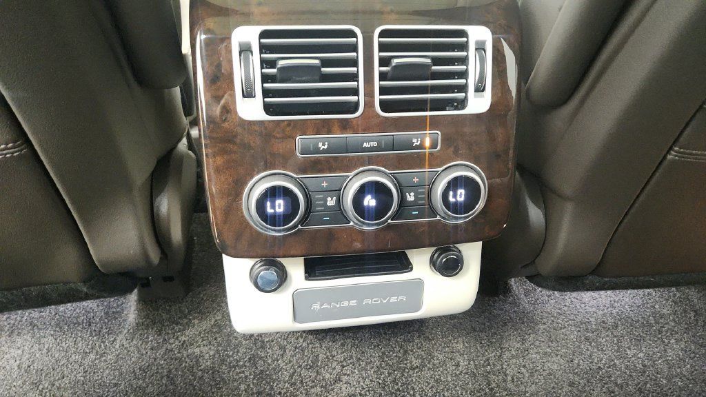 Used 2017 Land Rover Range Rover Supercharged AWD/4WD image 58