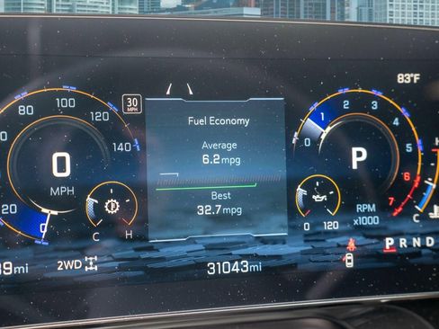 Used 2025 Chevrolet Tahoe LT image 37