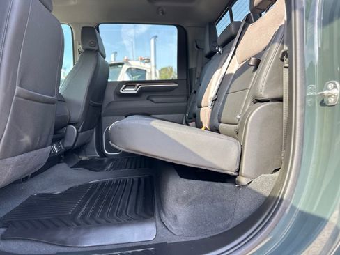 Used 2025 Chevrolet Silverado 2500 LT w/ Trail Boss Package AWD/4WD image 23