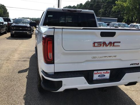 Used 2021 GMC Sierra 1500 AT4 w/ AT4 Premium Package AWD/4WD image 13
