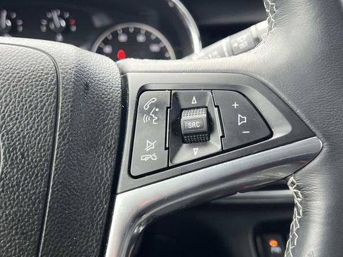 Certified 2022 Buick Encore Preferred w/ Safety Package II image 24