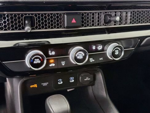 Used 2025 Honda Civic Sport image 18
