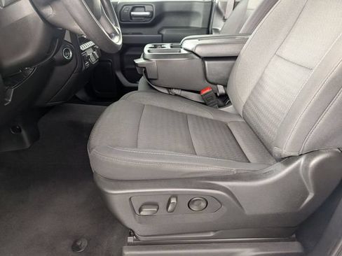 Used 2025 Chevrolet Silverado 2500 Custom w/ Custom Value Package RWD image 13