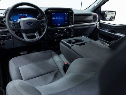 Used 2025 Ford F150 XLT w/ Equipment Group 301A Standard image 19