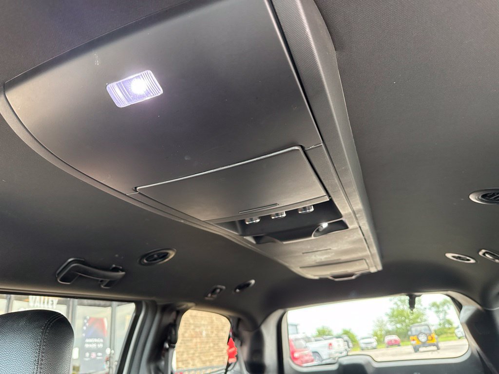 Used 2018 Dodge Grand Caravan GT FWD image 15
