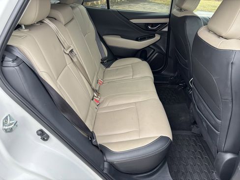 Used 2023 Subaru Outback Limited image 26