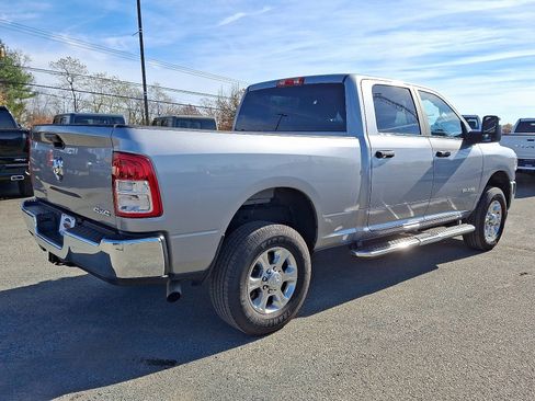 Used 2024 RAM 2500 Big Horn w/ Bed Utility Group image 7