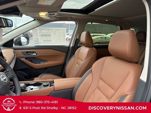 New 2026 Nissan Rogue Platinum w/ Platinum Premium Package AWD/4WD image 15