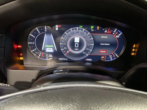 Used 2019 Cadillac Escalade ESV Luxury image 13