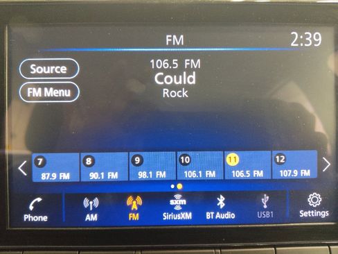 Used 2024 Nissan Altima 2.5 SV image 25