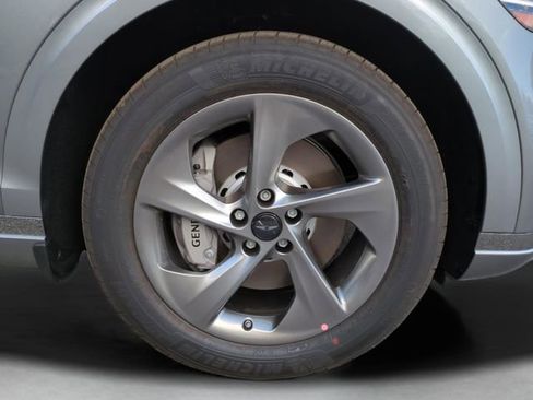 New 2026 Genesis GV70 2.5T Advanced AWD/4WD image 25