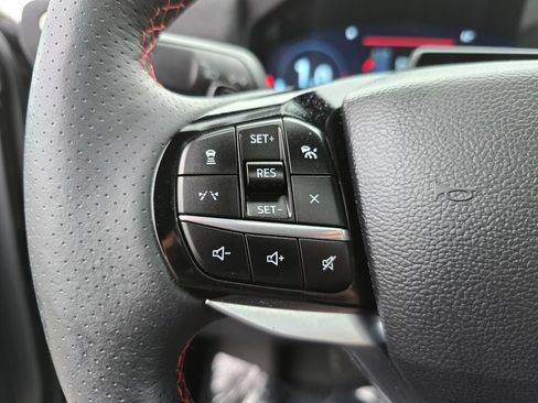 Used 2025 Ford Explorer ST AWD/4WD image 20