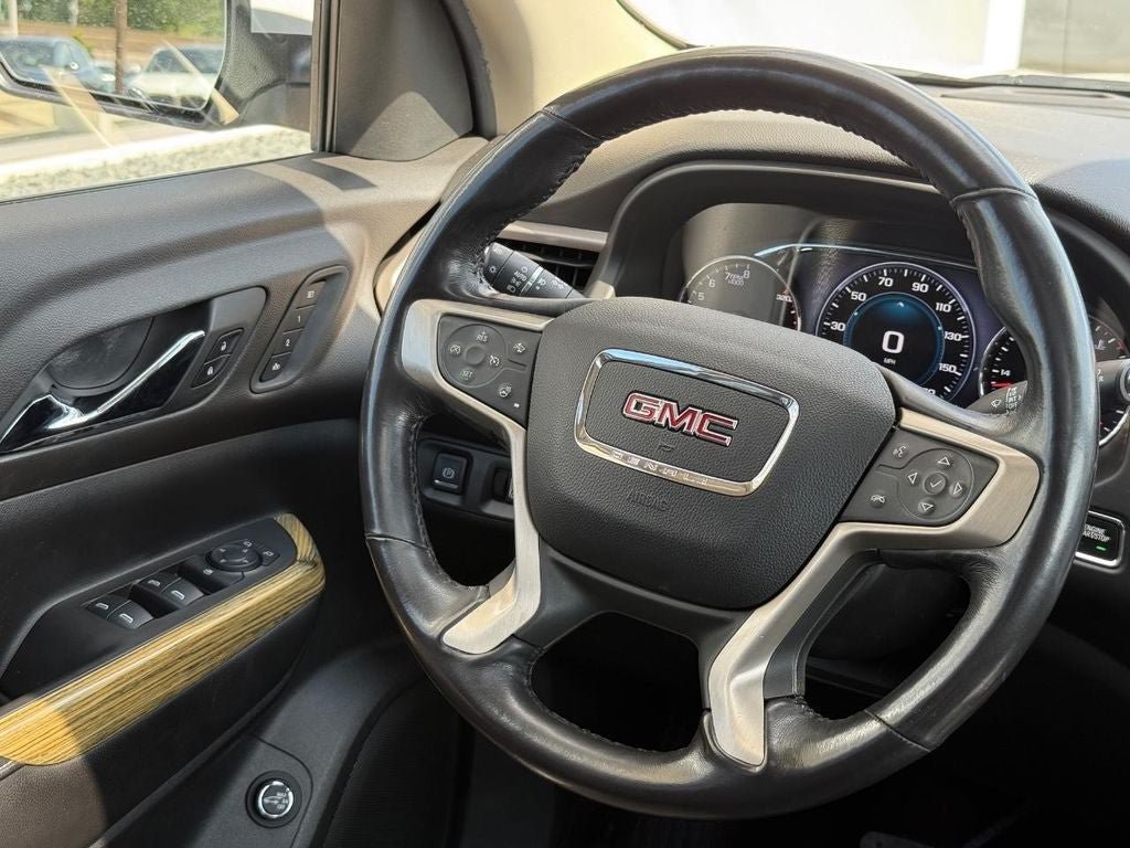 Used 2019 GMC Acadia Denali w/ Technology Package AWD/4WD image 14