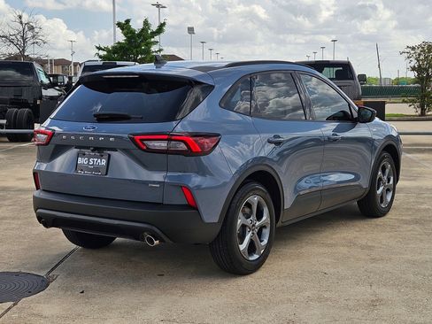 Certified 2025 Ford Escape ST-Line w/ Equipment Group 301A FWD image 3