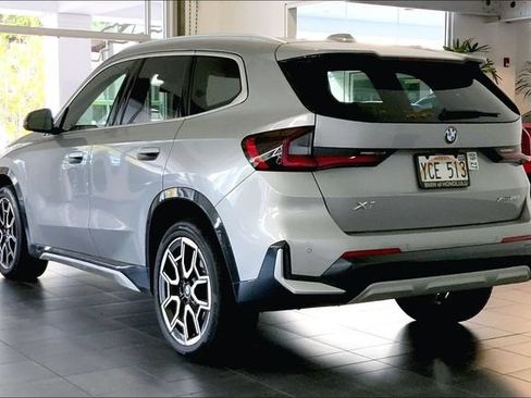 Used 2026 BMW X1 xDrive28i w/ Convenience Package AWD/4WD image 5