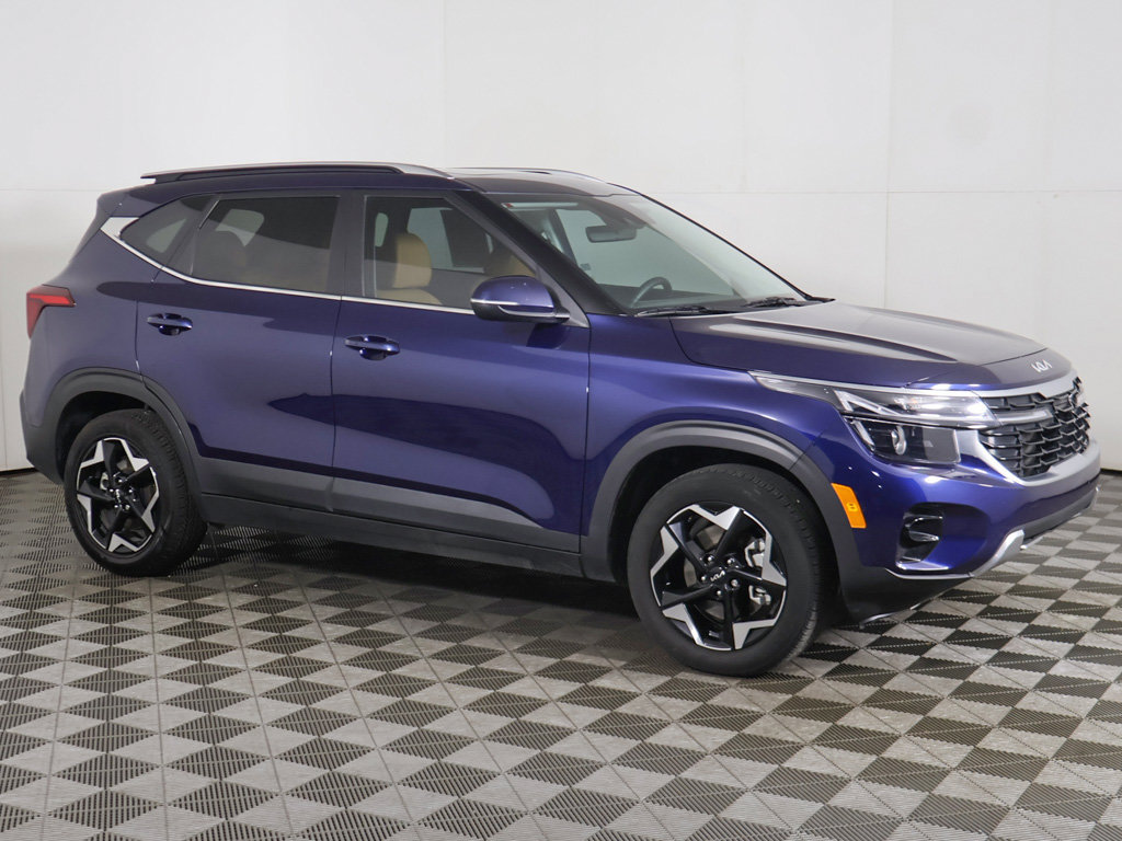 Used 2025 Kia Seltos EX w/ EX Sunroof Package AWD/4WD image 15