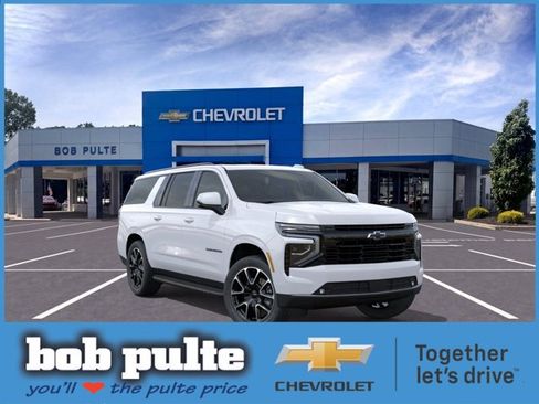 New 2026 Chevrolet Suburban RST w/ Comfort Package AWD/4WD image 1