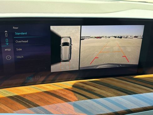 Used 2025 Cadillac Escalade Sport Platinum w/ LPO, Floor Liner Package AWD/4WD image 22