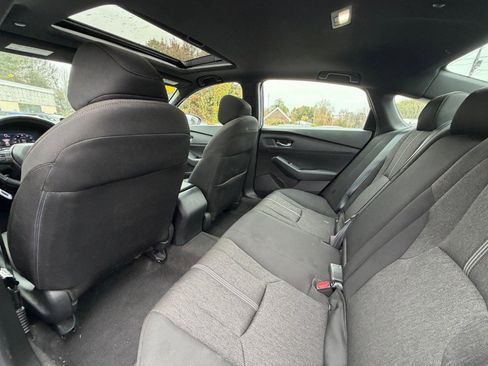 Used 2024 Honda Accord Sport image 9