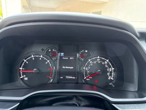 Used 2021 Toyota 4Runner SR5 Premium w/ Moonroof Package AWD/4WD image 45